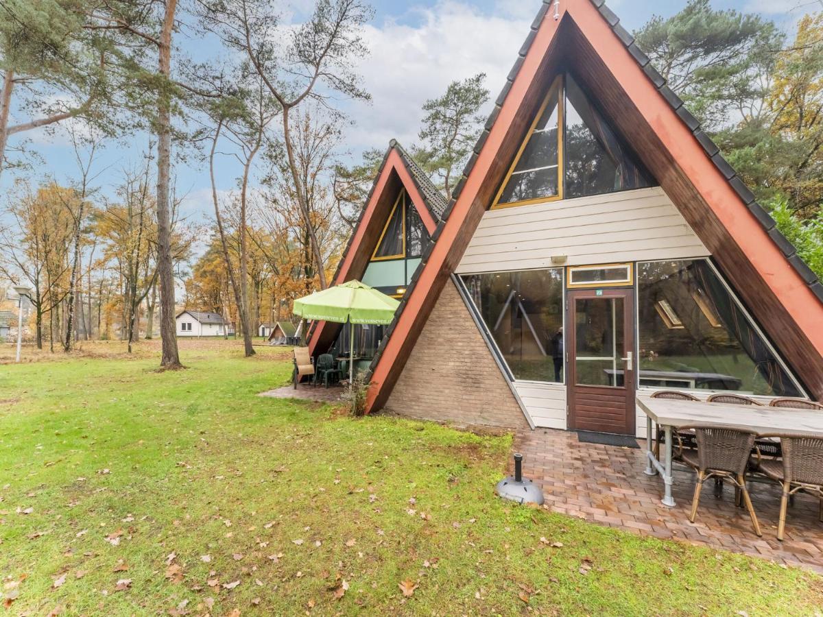 Modern Holiday Home In Stramproy In The Forest Экстерьер фото